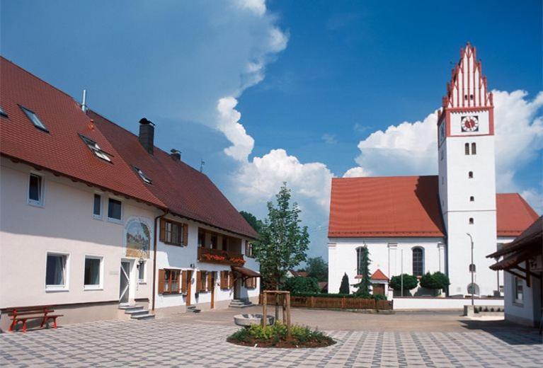 Гостевой дом Gastehaus Kirchenbauerhof Bubesheim Экстерьер фото